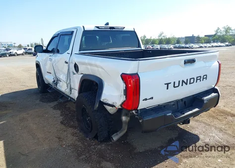 2024 Toyota Tundra Limited 4Wd z USA, uszkodzony, nr VIN 5TFWA5DB5RX185795